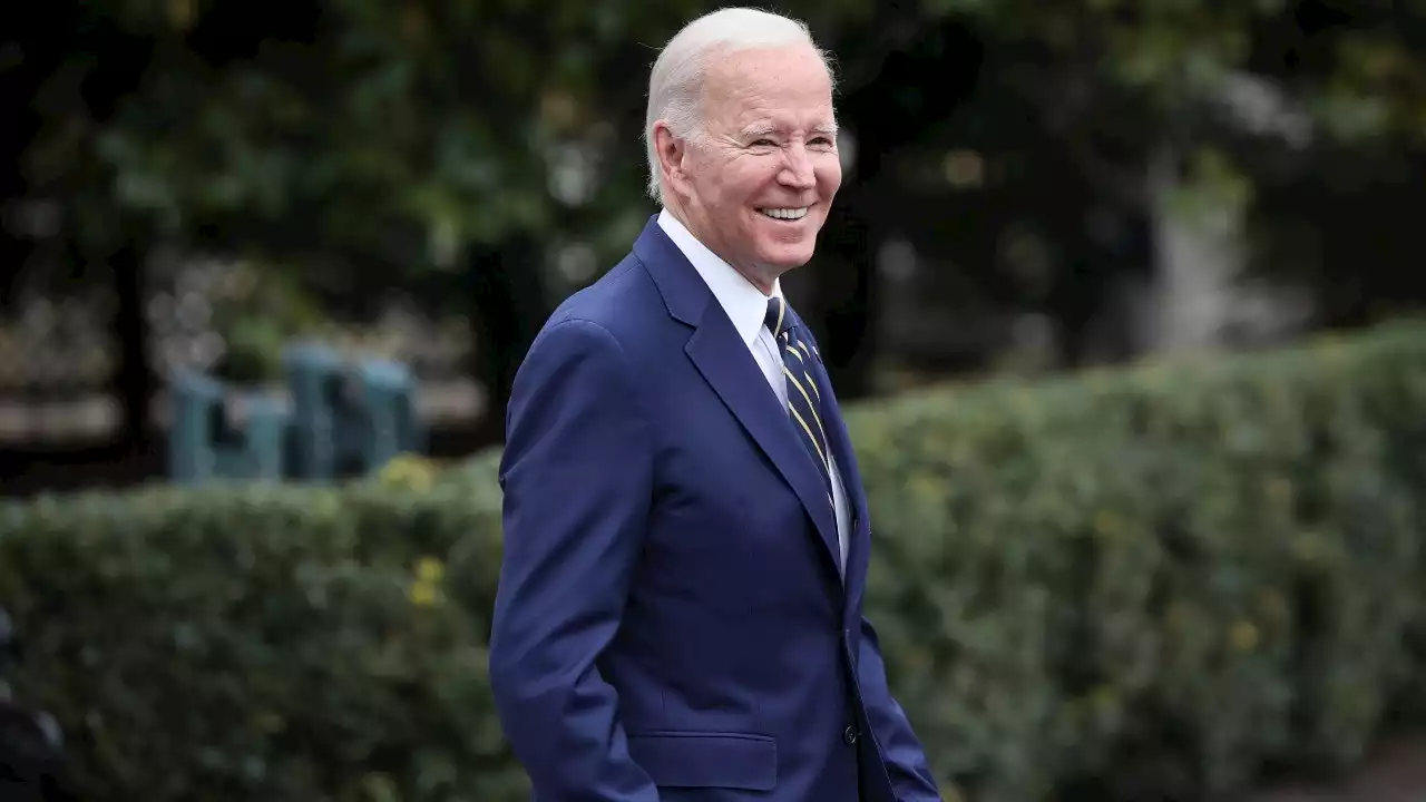 Biden officials 'leave him alone' on weekends, adjust schedule to avoid tiring 'an aging president': Report