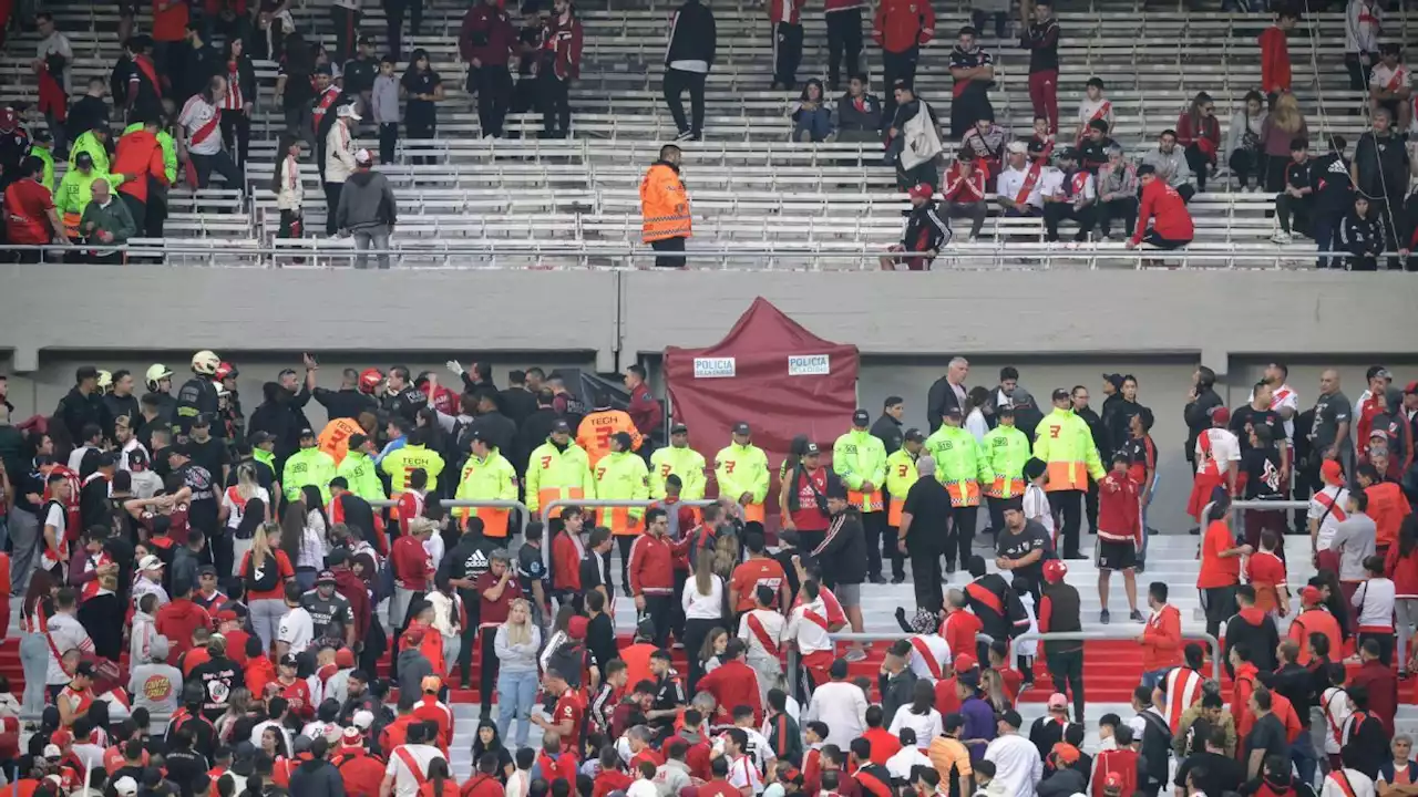 Falleció un hincha en el Monumental y se suspendió River Plate vs. Defensa y Justicia