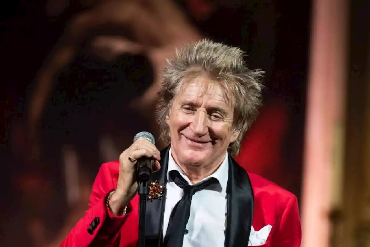 Celtic-daft Sir Rod Stewart spotted at Scottish Cup Final