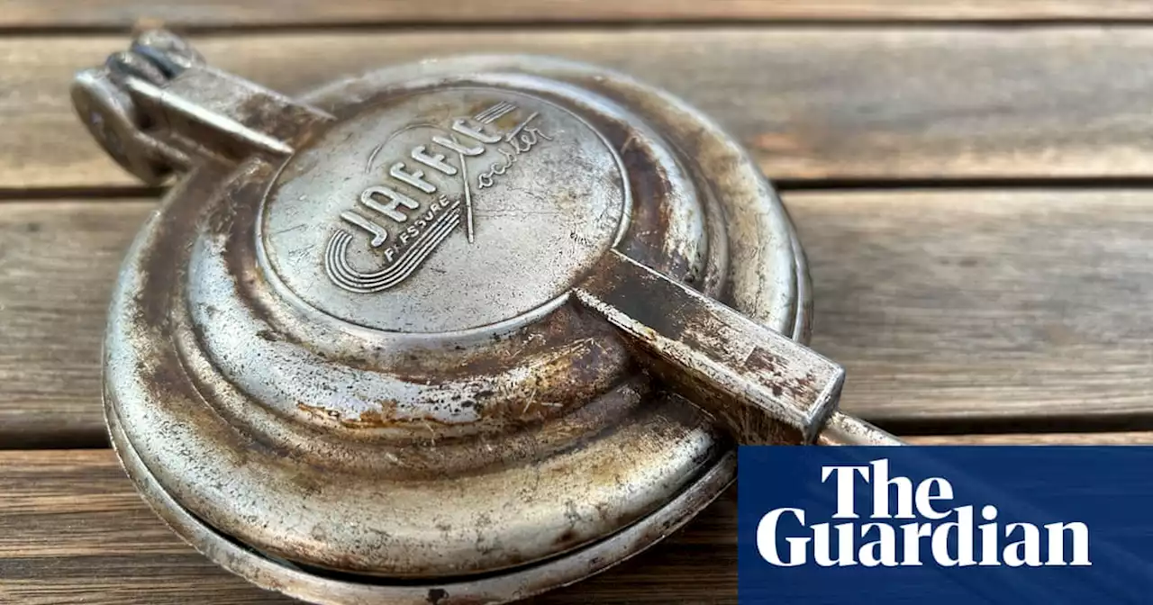 ‘It’s a travesty they’ve disappeared’: what ever happened to cast-iron jaffle makers?