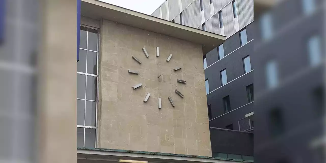 Darum sind die Zeiger der Westbahnhof-Uhr verschwunden