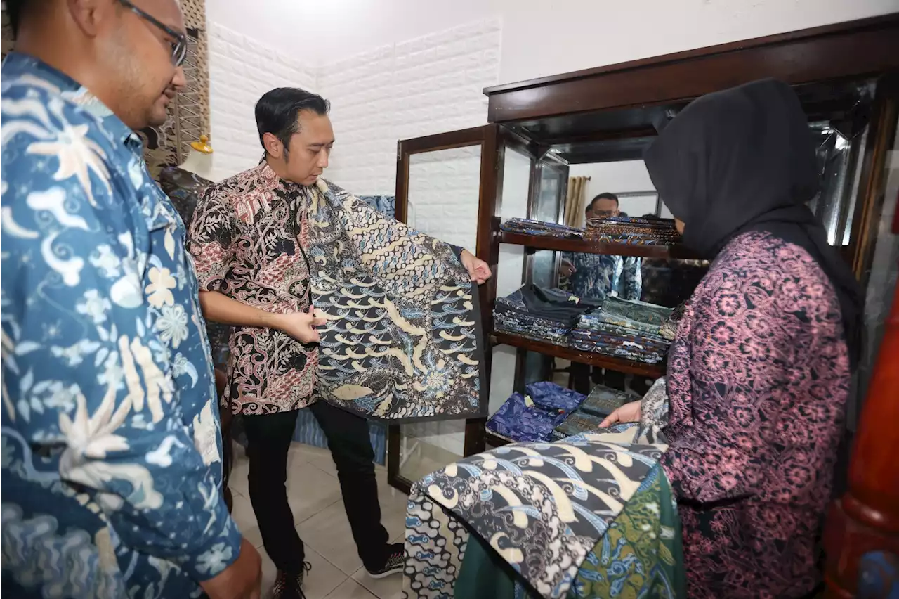 Kunjungi Sentra Batik Ngawi, Ibas Siap Dorong UMKM Naik Kelas