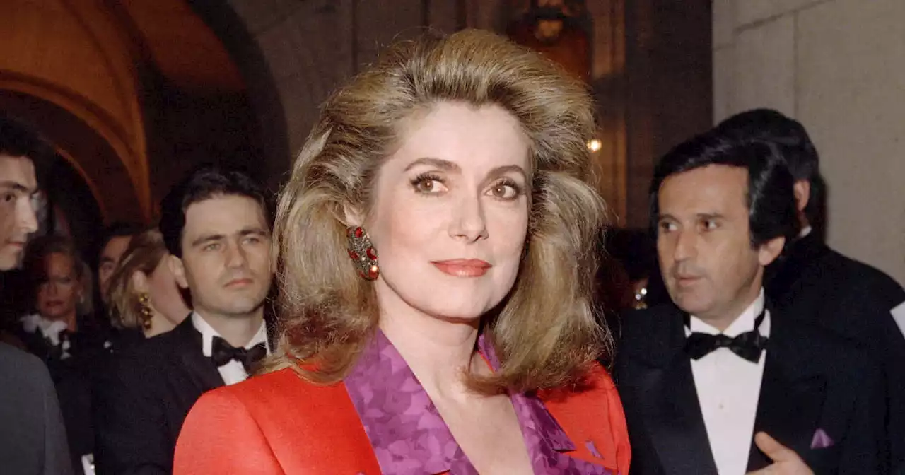 Catherine Deneuve en 1990 : « J’ai un regret ! J’aurais dû faire “César et Rosalie” avec Claude Sautet »