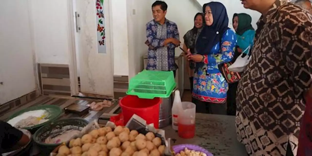 Kisah Sukses Pempek Septa Binaan Kementerian Kelautan dan Perikanan | merdeka.com