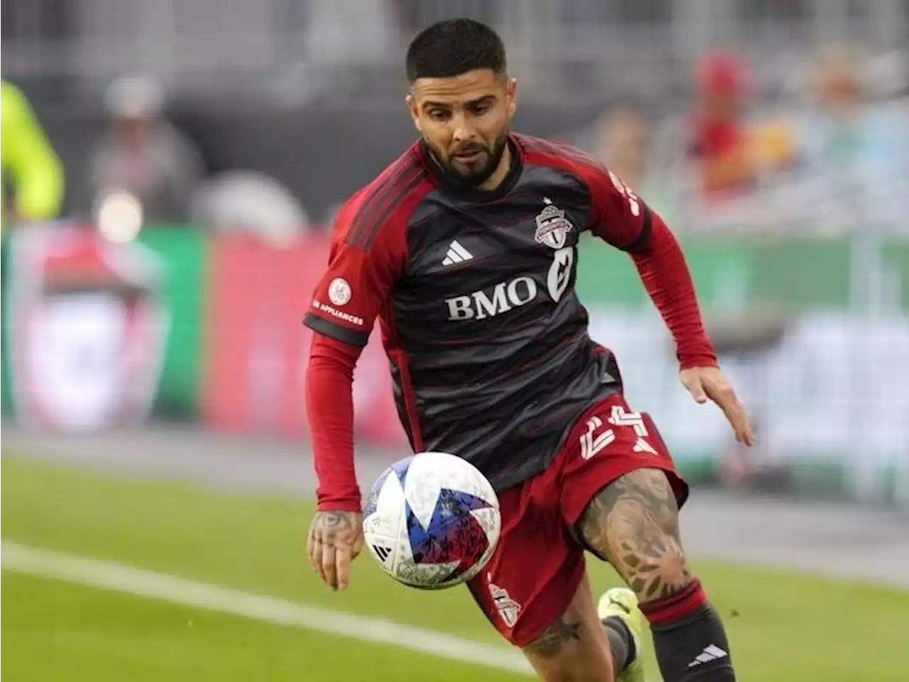 Toronto FC blows late lead to draw with Minnesota United