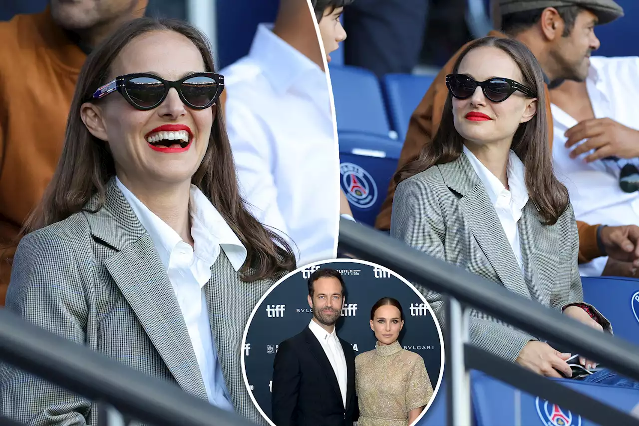 Natalie Portman all smiles during solo outing amid Benjamin Millepied’s alleged affair