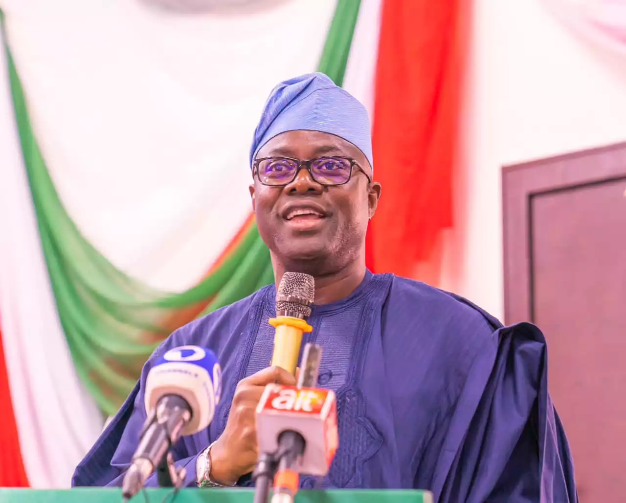 Makinde expresses readiness to end rift with PDP, Atiku, others