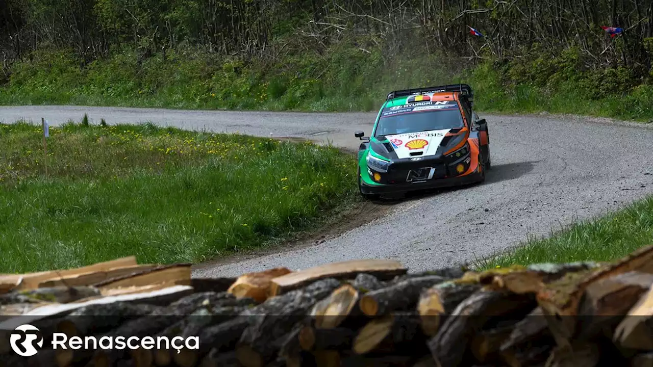 Thierry Neuville vence Rali da Sardenha e dedica vitória a Craig Breen - Renascença