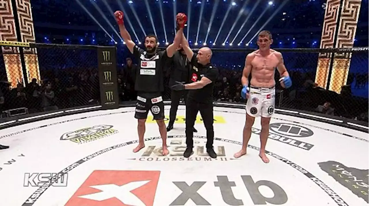 Mamed Khalidov Flatlines Scott Askham, Seals Trilogy at KSW 83 'Colosseum 2'