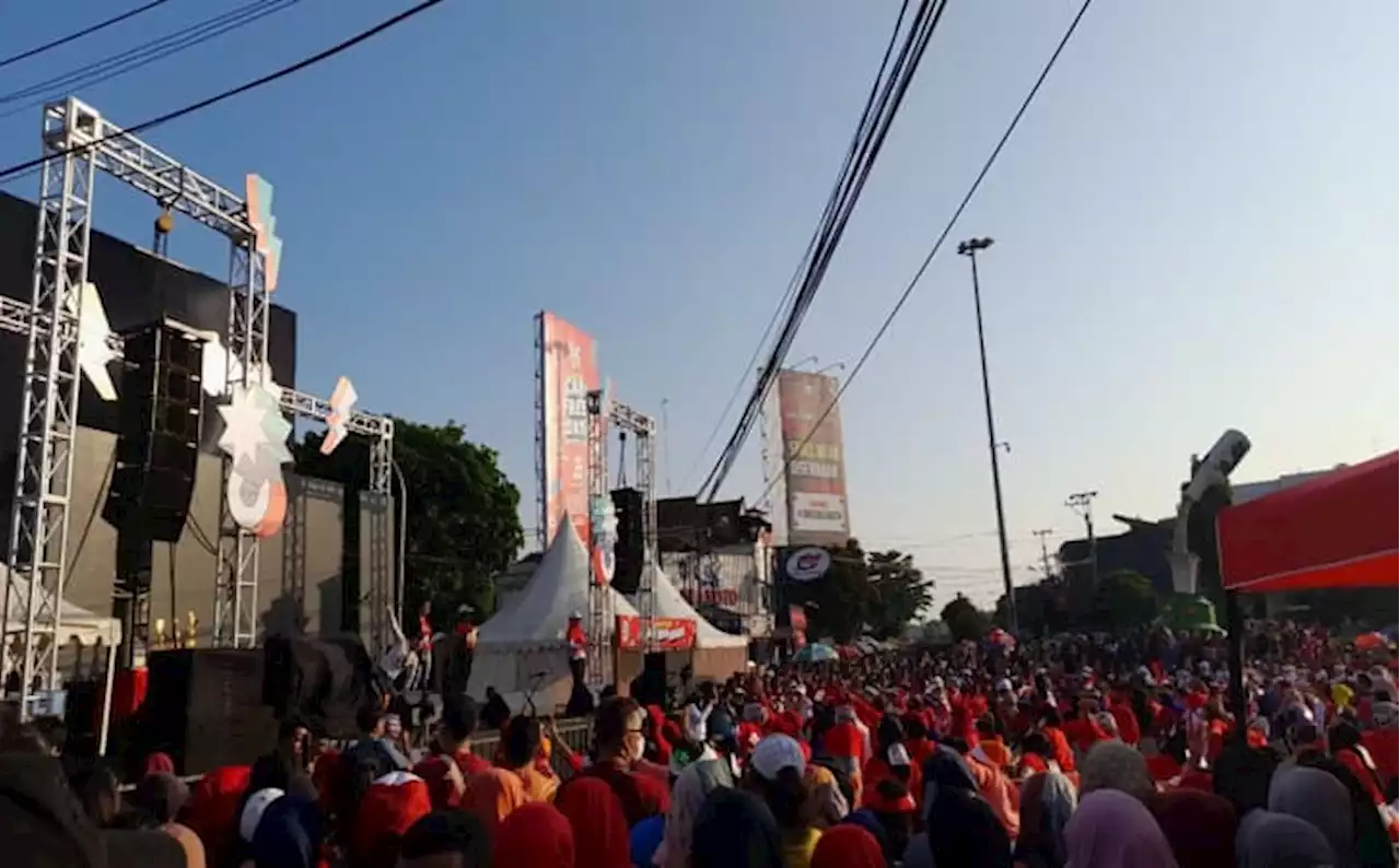 Kostum Belangkon hingga Topeng Ireng Warnai Lomba Senam Aerobik di CFD Boyolali