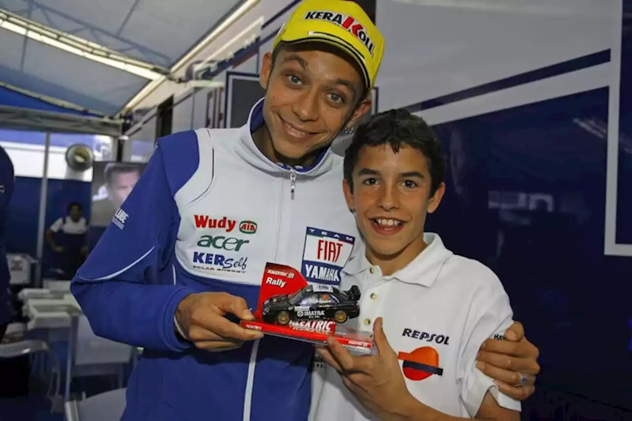 Als Marc Márquez Valentino Rossi um ein Foto bat