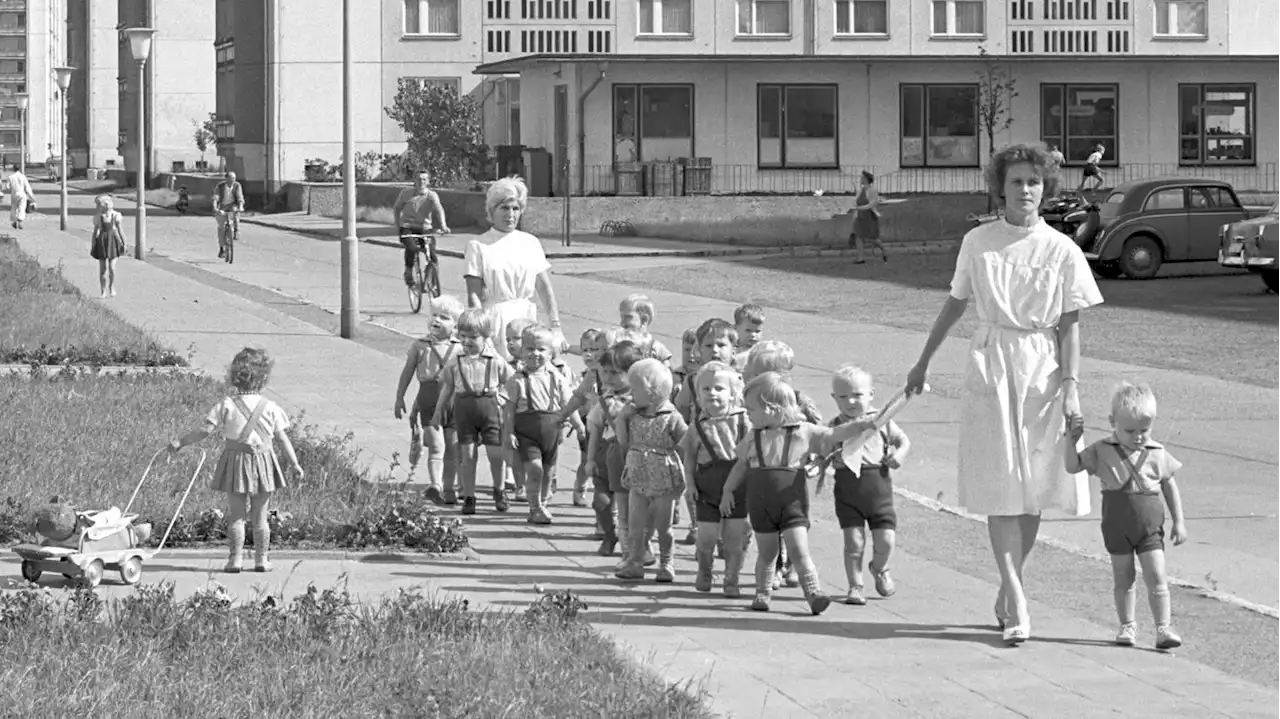 Dauerbetreuung in der DDR-Krippe: Die ewigen Wunden der Wochenkinder