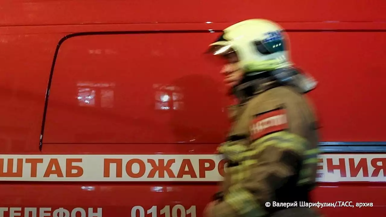 В Новосибирске произошел пожар на крыше Центральной клинической больницы