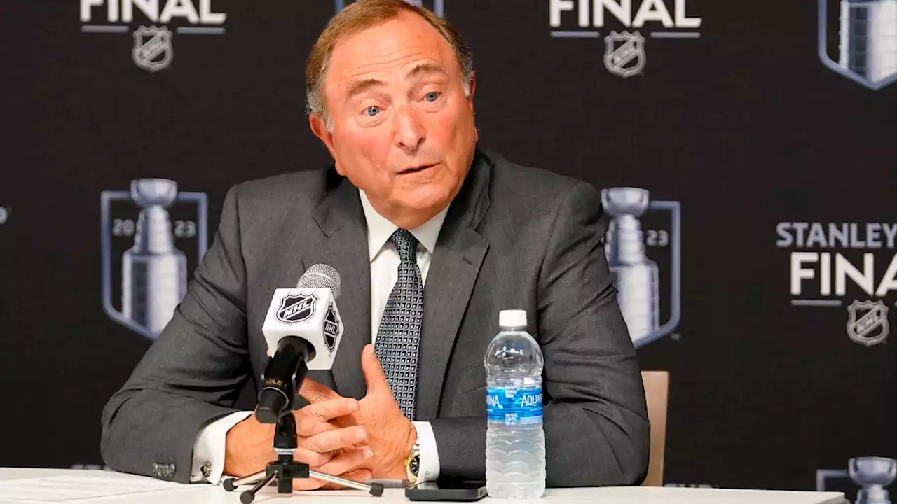 NHL committed to keeping Coyotes in Arizona, commissioner Gary Bettman says