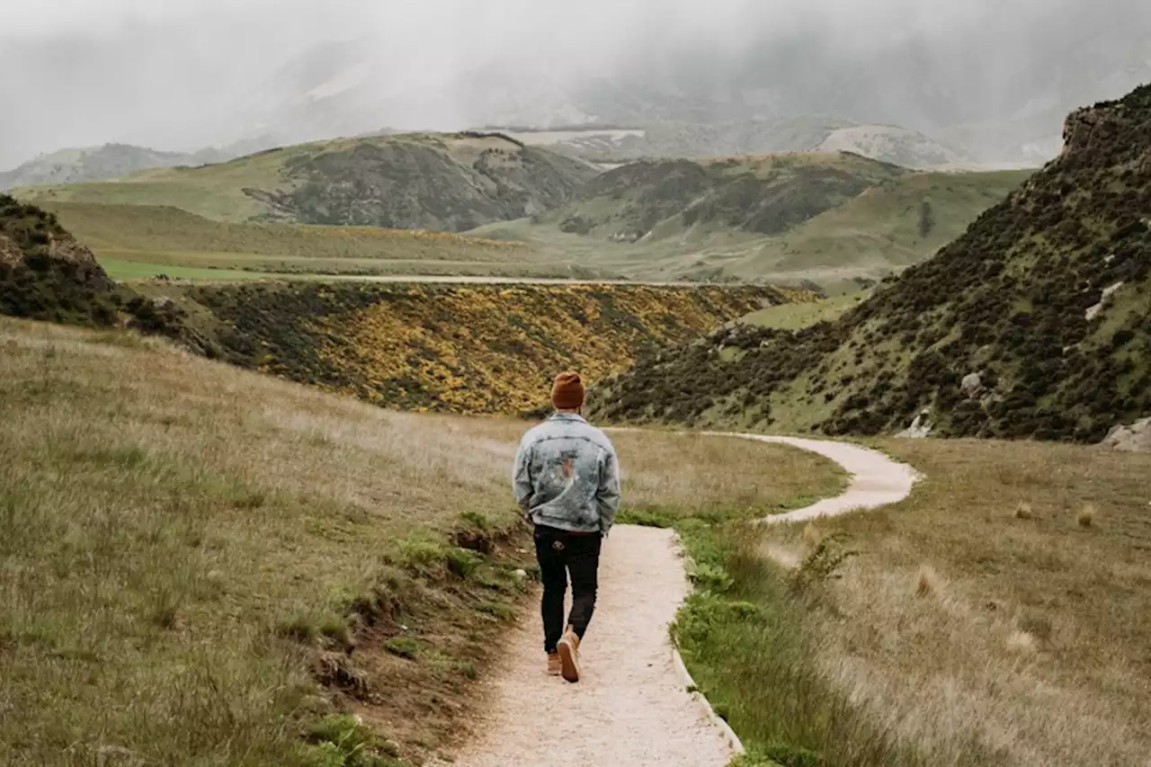 Mental Health Walking: el nuevo término que destaca uno de los beneficios poco conocidos de caminar