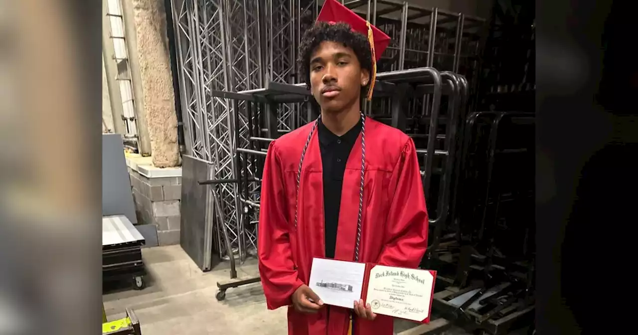 Student graduates the day his father’s body is recovered from the Davenport apartment building collapse