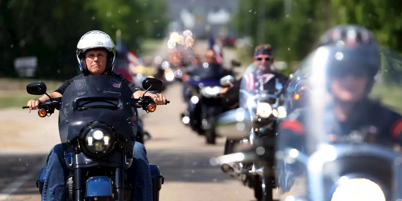 Iowa Republican Gathering Features Roast Pig, Motorcycles—And a Growing 2024 Field