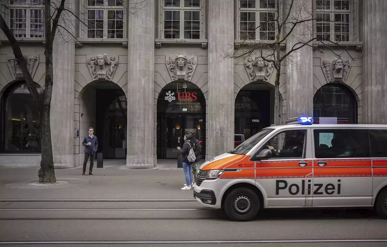 Une femme et cinq enfants hospitalisés, heurtés par une voiture en Suisse