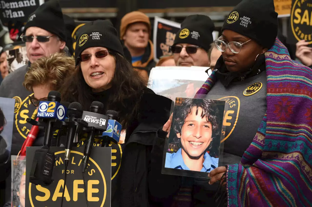 Advocates set to go on hunger strike in Albany as State Assembly mulls over Sammy’s Law allowing NYC to lower speed limits | amNewYork