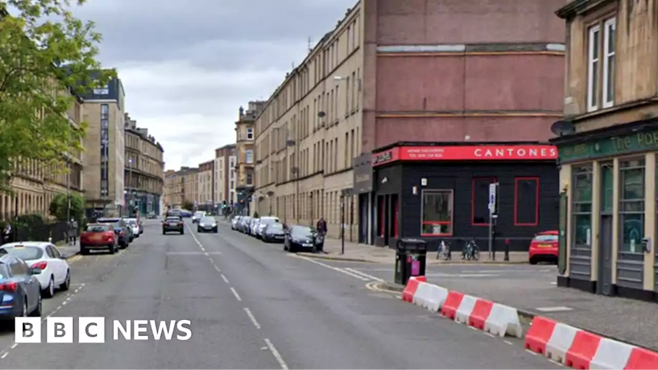 Pedestrian dies after being hit by bus in Glasgow