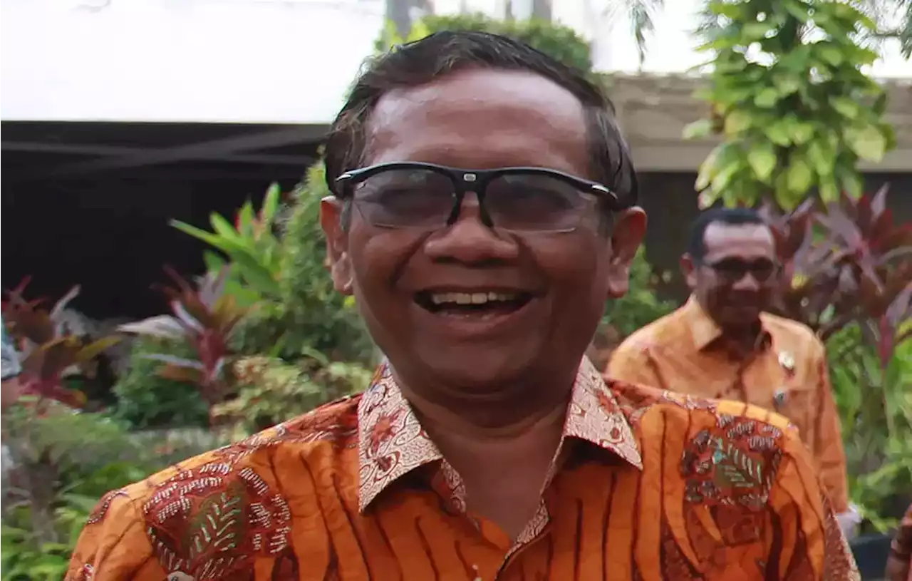 Respon Mahfud MD Soal Rumor Minta Bantuan Denny Indrayana untuk Anies Baswedan sebagai Calon Presiden