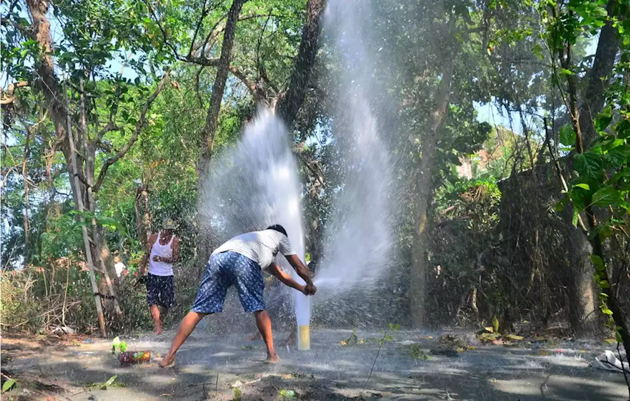 Semburan Air Setinggi 20 Meter Hebohkan Warga Gorontalo