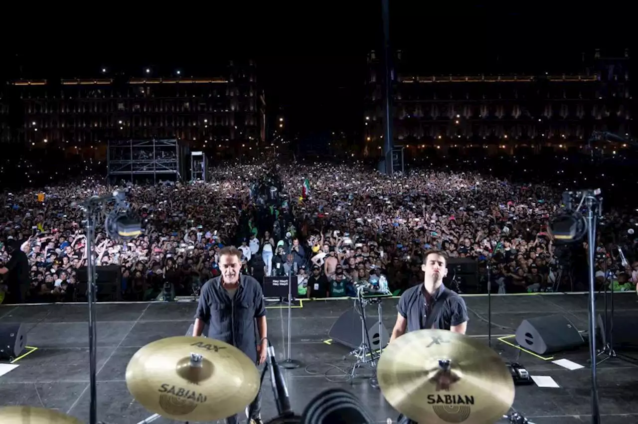 Los Fabulosos Cadillacs Draw 300,000 To Mexico’s Zócalo, Setting New Attendance Record