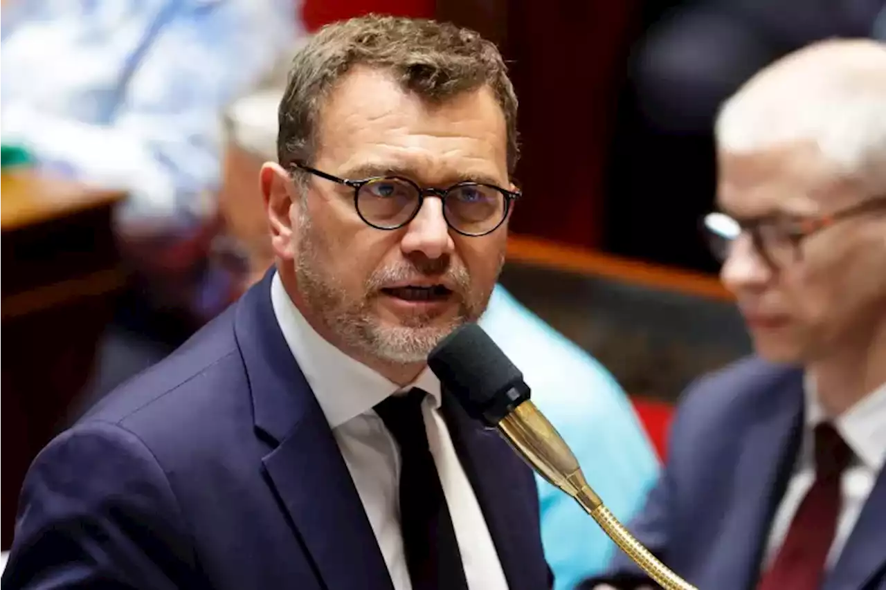 Resserrement du PTZ, fin de la loi Pinel : le ministre du Logement d\u00e9fend les 'choix' du gouvernement