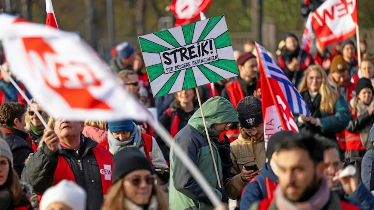 Lehrkräfte streiken drei Tage in der Prüfungszeit