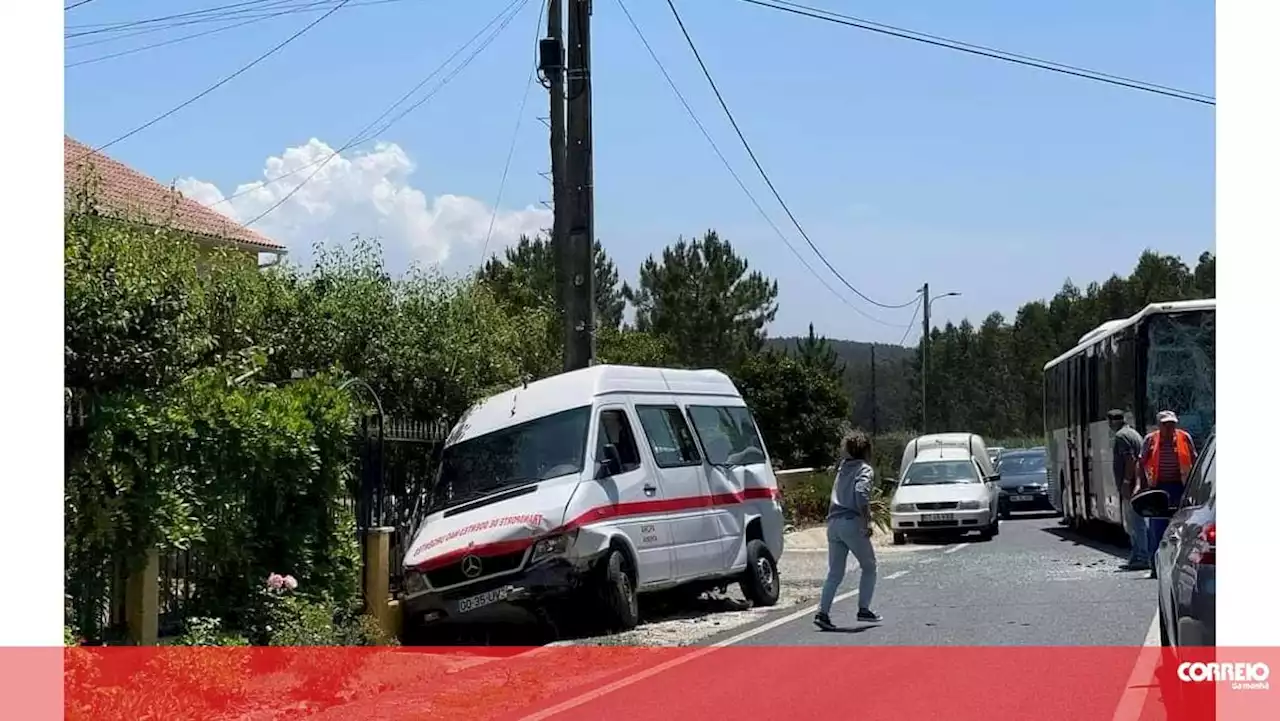 Sete feridos em colisão com ambulância em Torres Vedras