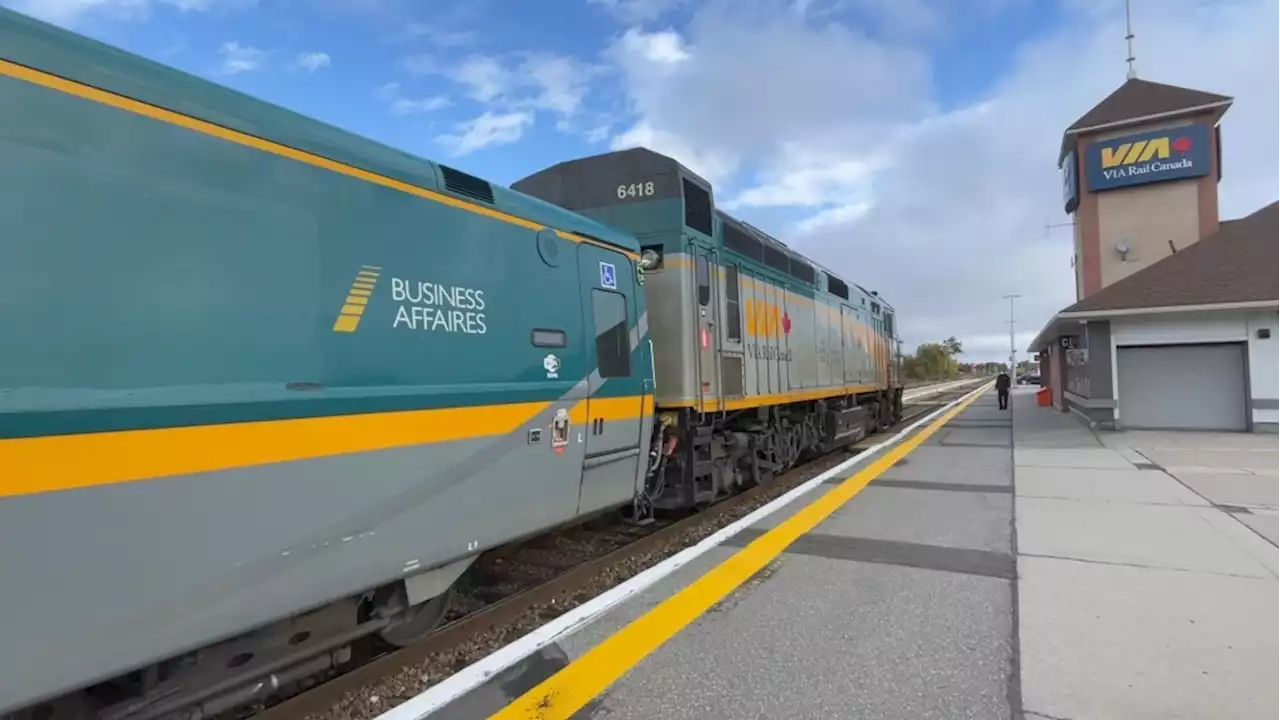 Brush fire temporarily slows VIA Rail travel near Kingston