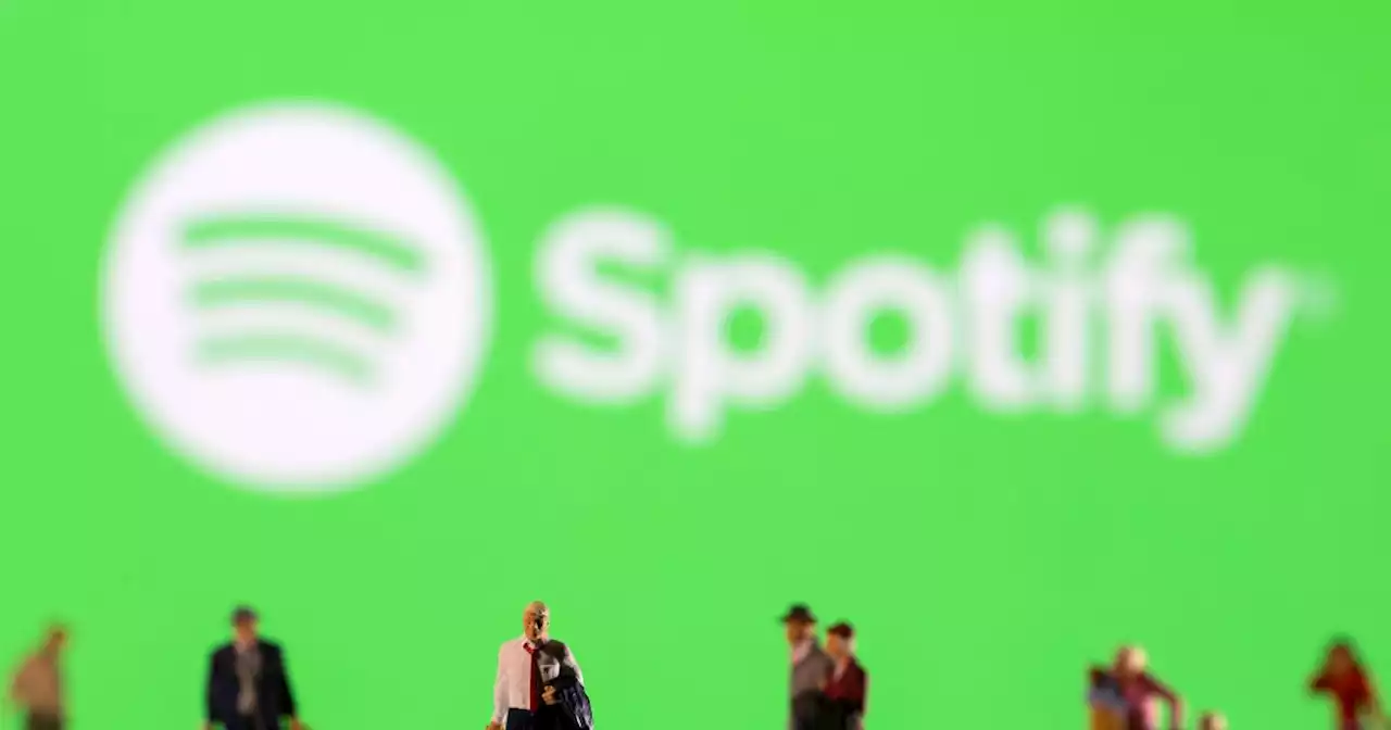 Spotify is laying off 200 employees from its podcast division | Engadget