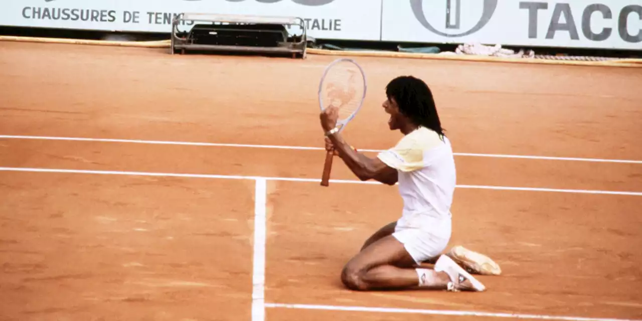 ARCHIVES – «Yannick est à genoux !» : retour sur la victoire de Noah à Roland-Garros, le 5 juin 1983