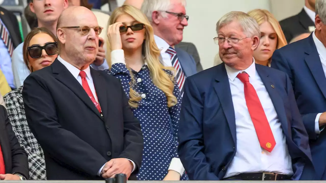 Man Utd fan reaction 'could sway' Glazers to snub Sheikh Jassim as ex-bidder makes takeover collapse claim - Football365