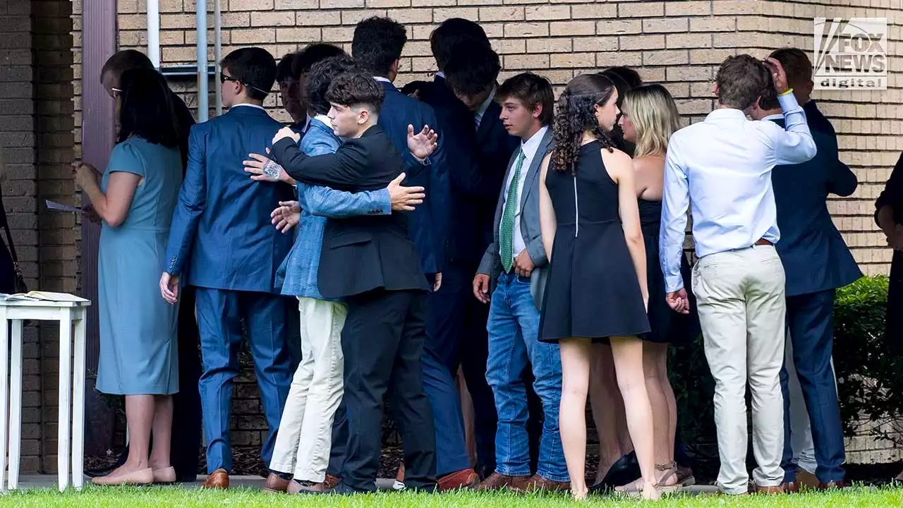 Cameron Robbins' family seen saying final goodbyes after teen lost at sea