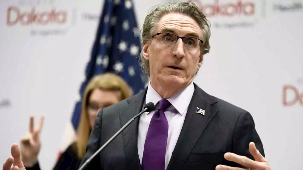 North Dakota's Burgum showcases he's 'a new leader for a changing economy' as he teases expected 2024 launch