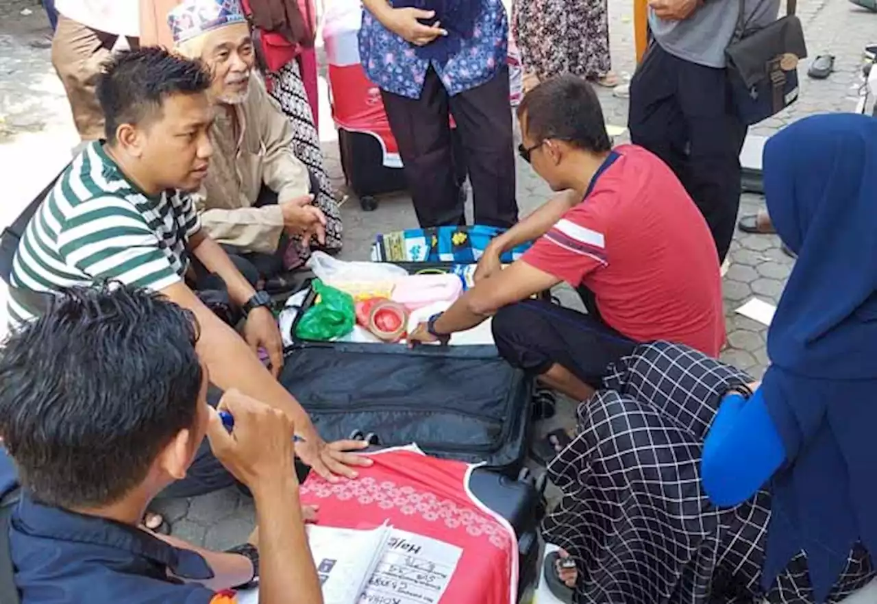 Ada Jamaah yang Bawa Beras 10 Kg saat Kemenag Cek Koper