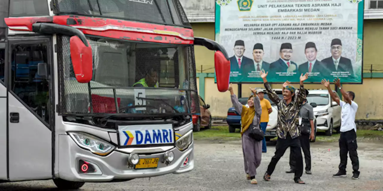 Kemenag Protes Garuda Indonesia, Jamaah Banjarmasin Delay Berjam-jam Sampai Dioper ke Medan