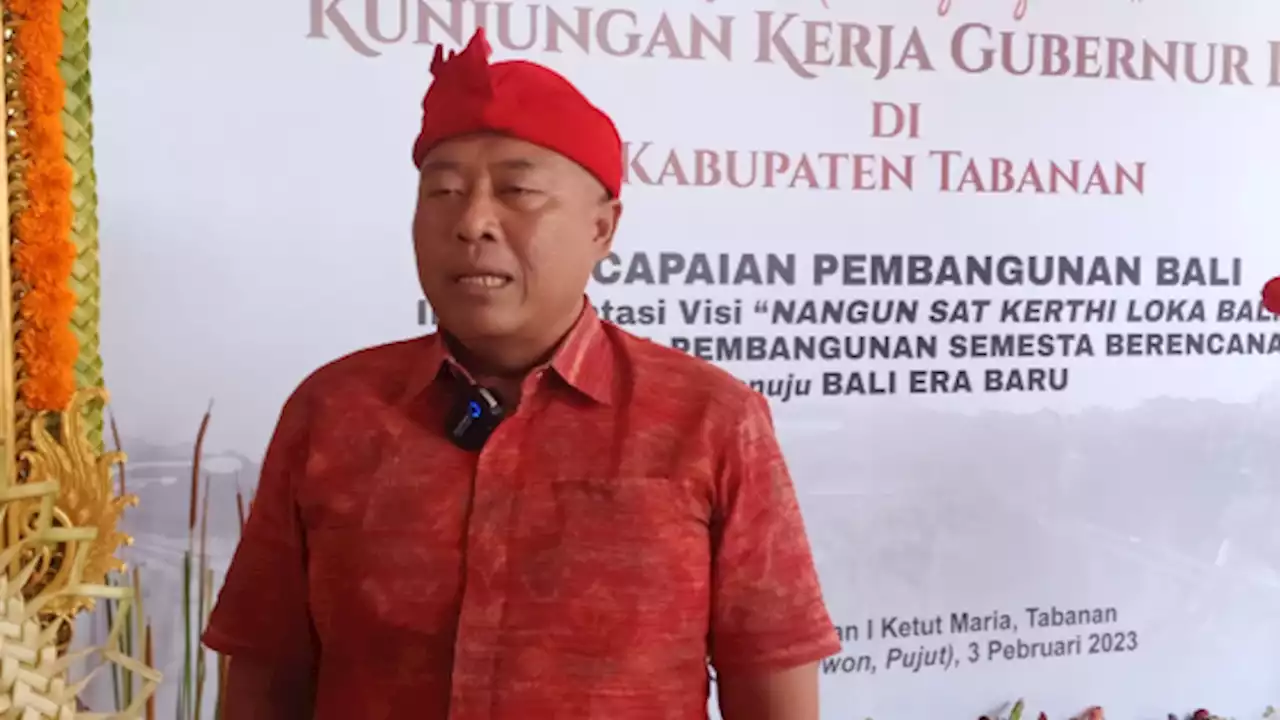 Pacalang Desa Adat Kota Tabanan Amankan Perayaan Waisak