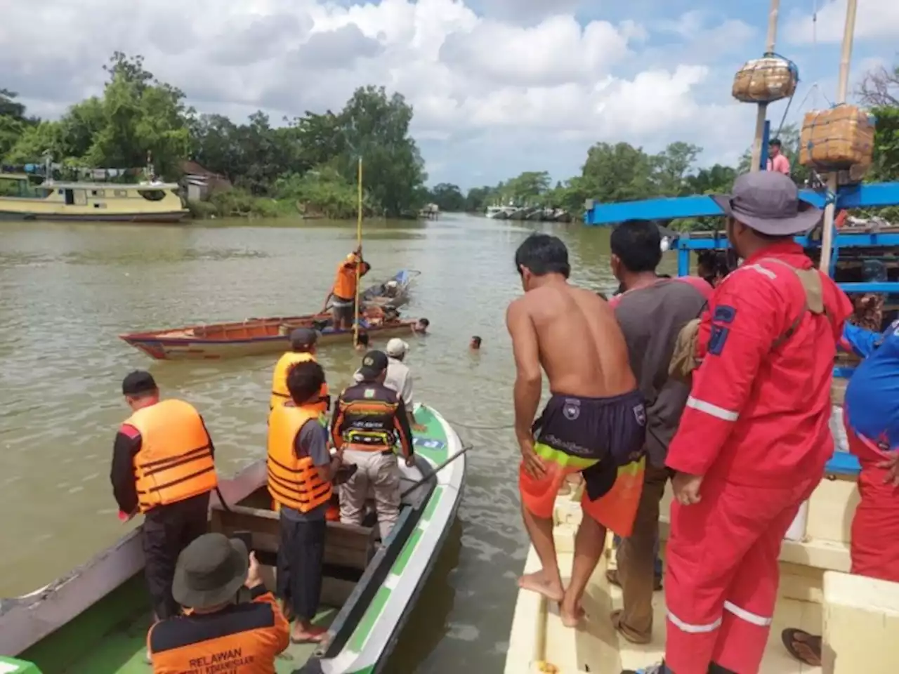 Tenggelam Empat Jam di Sungai Satui, Jasad Siri Akhirnya Bisa Dievakuasi