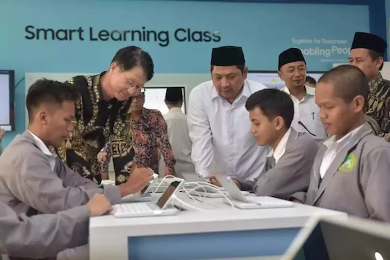 Tingkatkan Literasi Digital Madrasah, Kemenag Hadirkan Platform Kelas Pintar - Jawa Pos