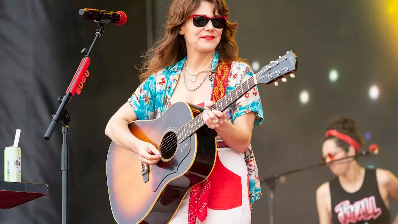 Jenny Lewis Touts Her Life As a Single, Child-Free 'Peter Pan Figure' in Her 40s