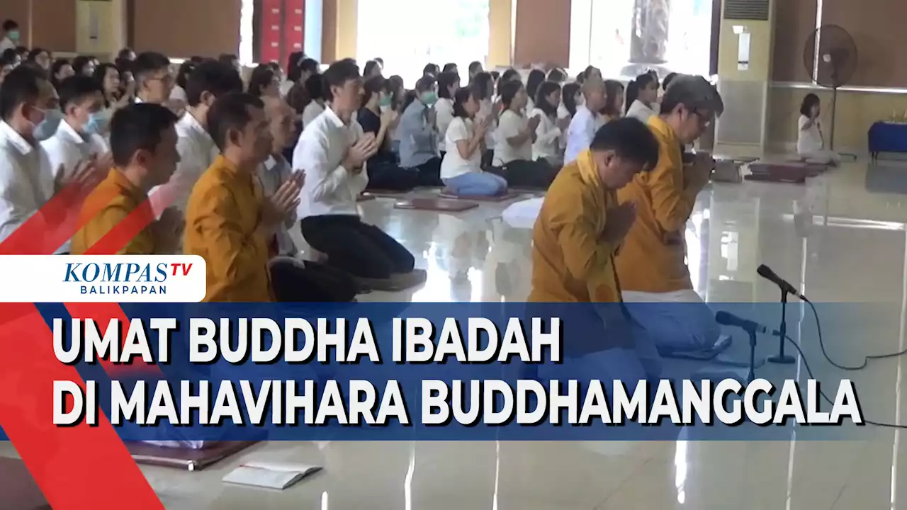 Rayakan Hari Raya Waisak, Umat Buddha Ibadah di Mahavihara Buddhamanggala