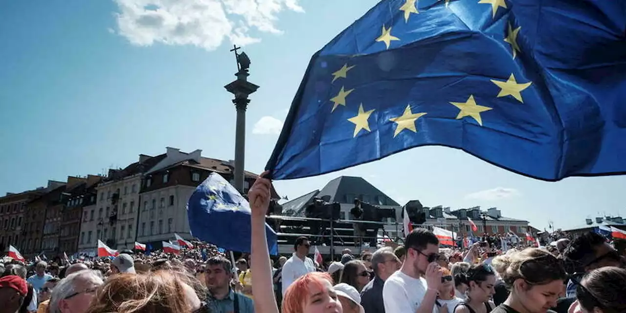 Pologne : l'Europe condamne définitivement la « loi muselière » sur les juges