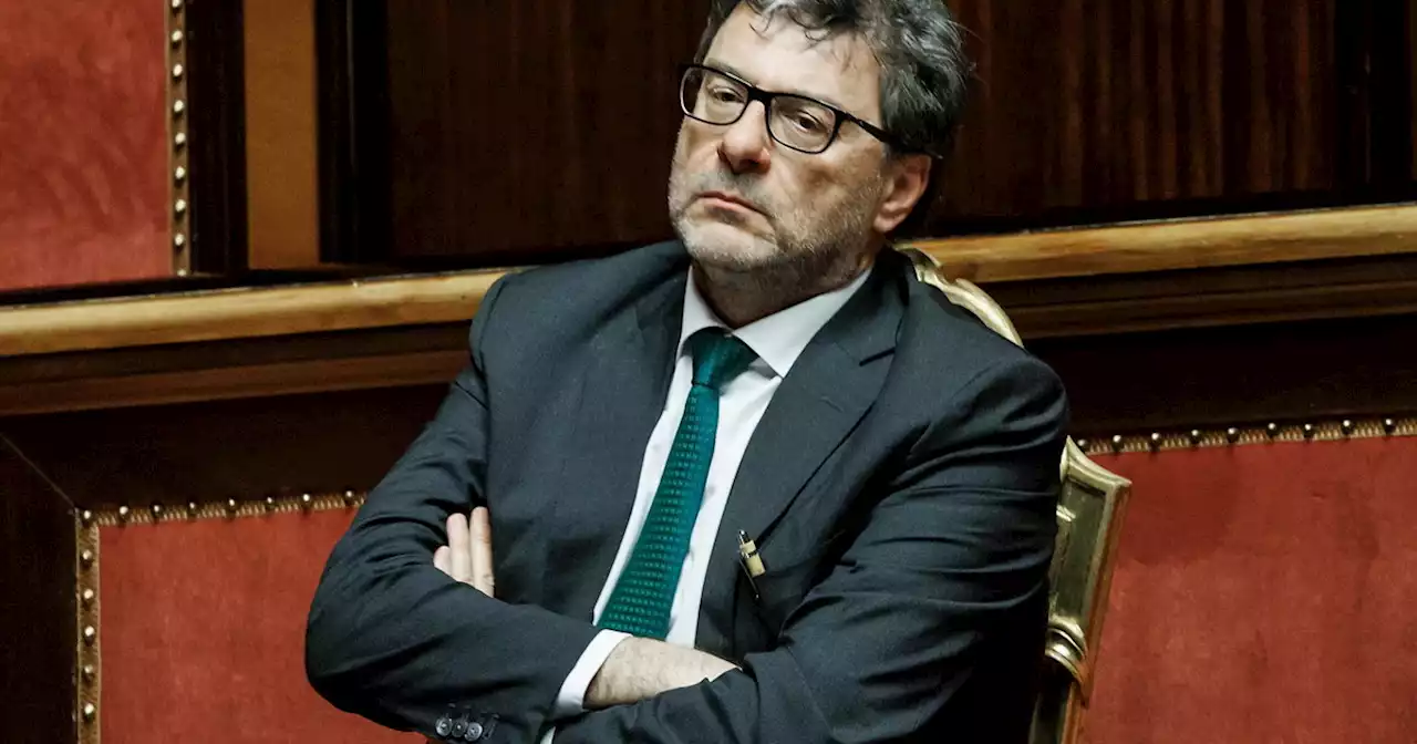 Giancarlo Giorgetti querela Repubblica: 'Visti facili ai russi? Tutto falso'