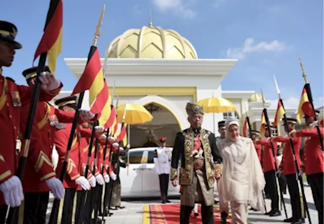 Agong graces investiture ceremony in conjunction with birthday celebration at Istana Negara