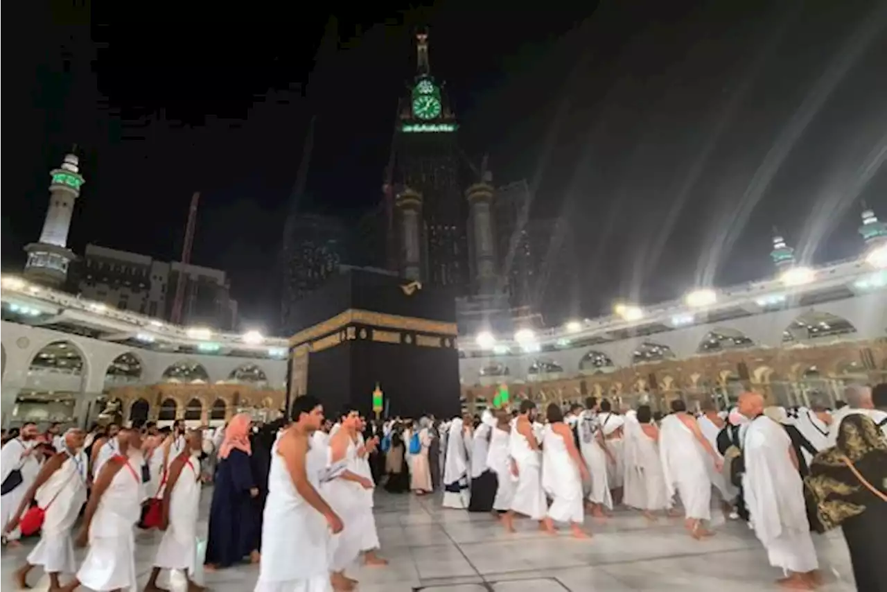 PPIH Imbau Jemaah Tidak Selfie Berlebihan di Depan Kabah