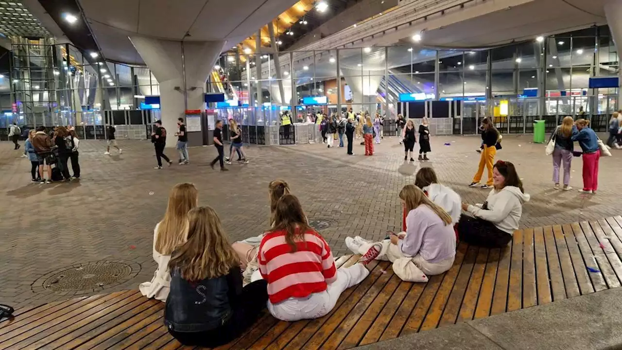 Treinverkeer ook vanmorgen plat rond Amsterdam, hinder op rest van spoor