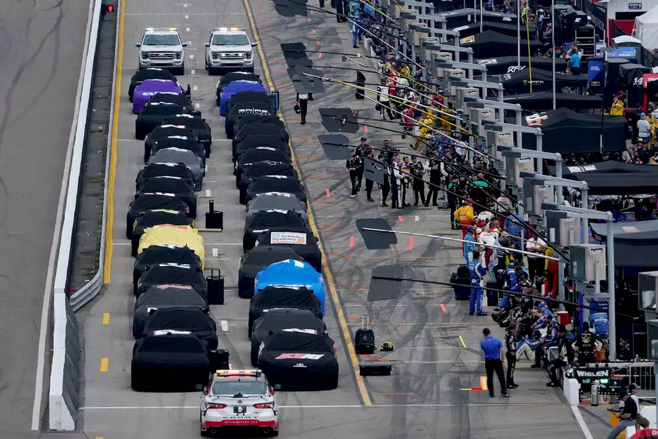 Scary incident at Enjoy Illinois 300 leads to NASCAR pit crew member’s hospitalization