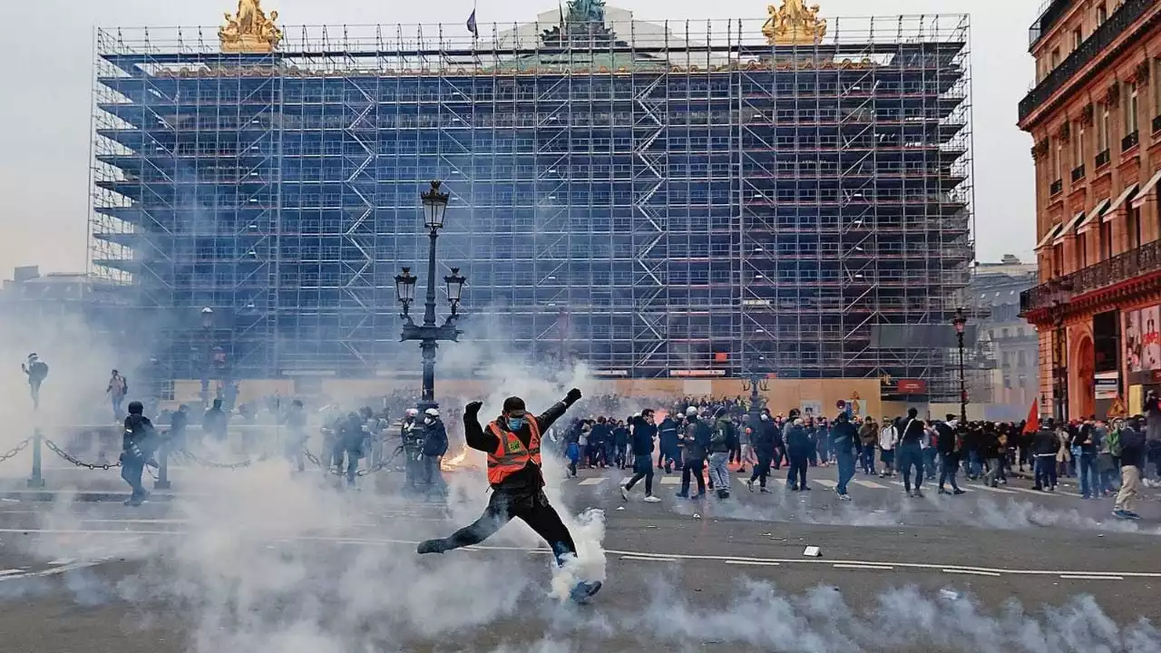 Hasta 11 mil policías vigilarán una nueva jornada de protesta contra reforma de pensiones en Francia